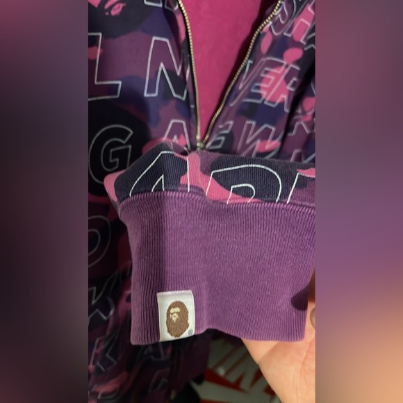 ASNKA BAPE FULL ZIP UP SWEATER (rare) - Picture 3 of 7